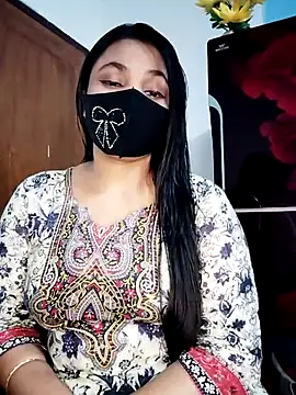 Anika-1 online show from May 2026 06:46:01 PM