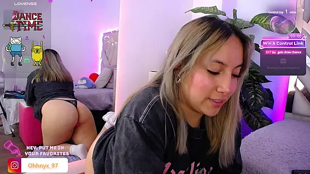 NyxAndria 1 online show from March 2025 12:00:01 AM