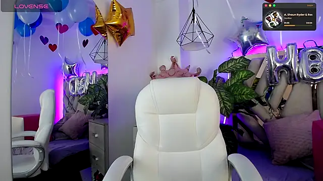 NyxAndria 1 online show from October 2025 09:56:01 PM