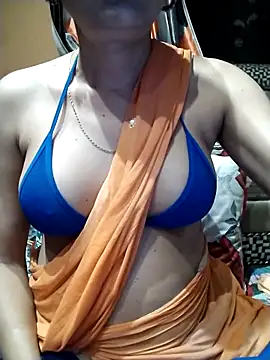 Snapshot of SANA-LEONI chatting on March 2025 06:51:01 PM SANA-LEONI online show from March 2025 06:51:01 PM