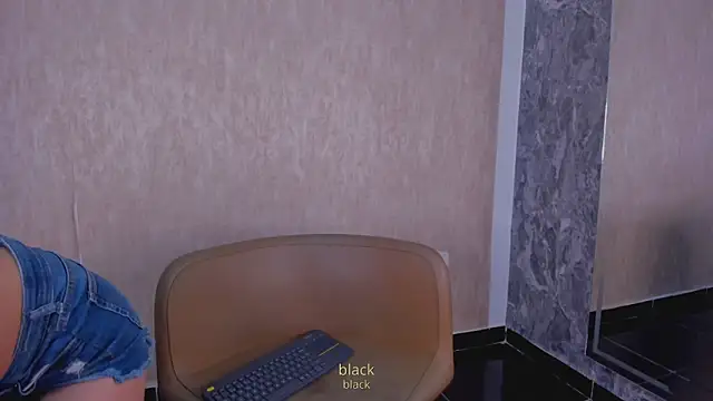 Snapshot of StefanyRousse chatting on October 2025 11:32:02 AM StefanyRousse online show from October 2025 11:32:02 AM