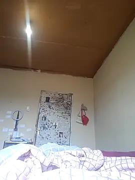 Snapshot of daddysgirly20 chatting on November 2025 06:03:02 AM daddysgirly20 online show from November 2025 06:03:02 AM