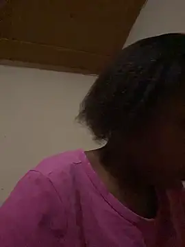 Snapshot of daddysgirly20 chatting on February 2026 05:31:01 PM daddysgirly20 online show from February 2026 05:31:01 PM