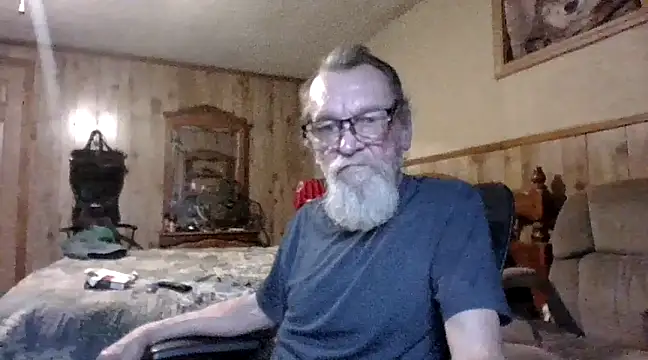 Snapshot of Aldick68 chatting on March 2025 03:27:01 PM Aldick68 online show from March 2025 03:27:01 PM