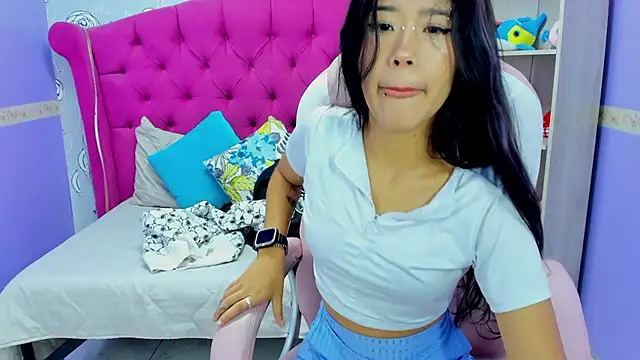 Snapshot of Lil_ceyy chatting on January 2025 02:28:02 PM Lil ceyy online show from January 2025 02:28:02 PM