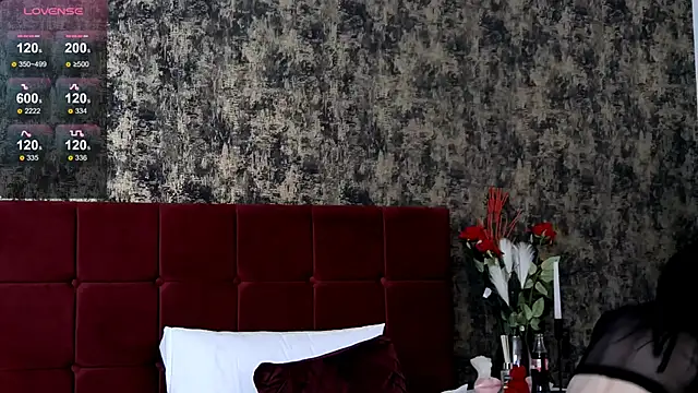 KylieReina online show from January 2025 04:58:02 AM