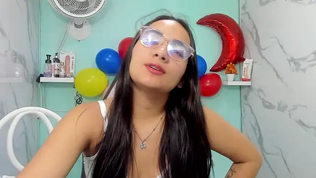 Maylin horny19 online show from June 2026 03:18:02 AM