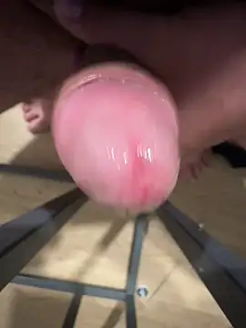 Snapshot of latinofhot chatting on December 2024 11:28:01 AM latinofhot online show from December 2024 11:28:01 AM