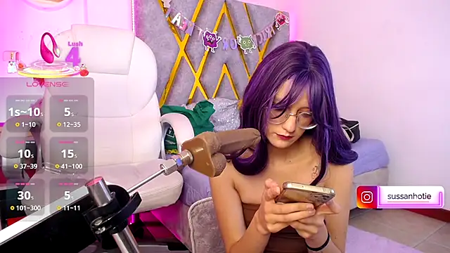 Snapshot of SussanHottye1_ chatting on November 2025 10:07:01 AM SussanHottye1 online show from November 2025 10:07:01 AM