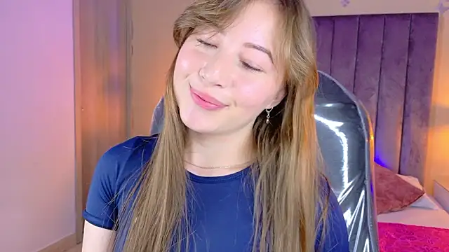 Dahlia Rousse online show from March 2026 04:49:02 AM