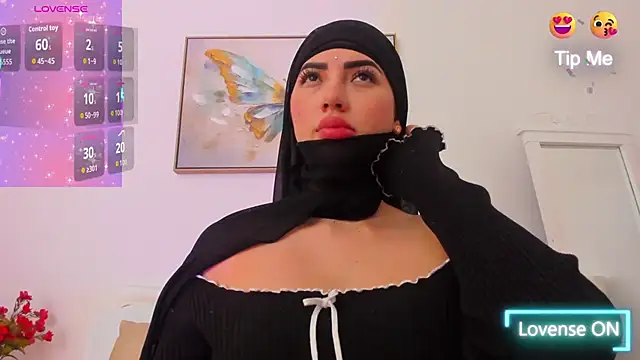 Snapshot of taylorsmiiith_ chatting on December 2025 08:18:02 PM taylorsmiiith online show from December 2025 08:18:02 PM