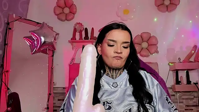 amyswallow7 online show from October 2025 02:52:01 AM