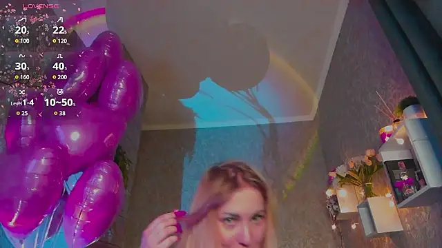 Snapshot of Mika_Rayy chatting on February 2026 07:54:01 PM Mika Rayy online show from February 2026 07:54:01 PM