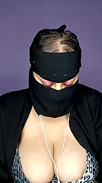 shosho500500 online show from December 2025 09:45:02 PM