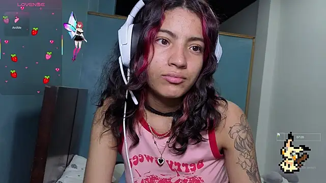 Lovelyamyy online show from October 2025 09:13:01 PM