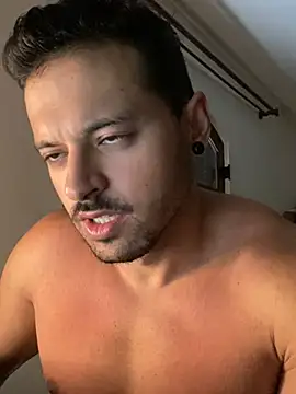 Lucasfit24 online show from March 2025 12:01:02 PM