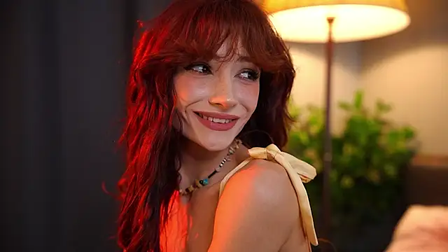 Snapshot of Lanais_Milana chatting on February 2025 06:24:01 PM Lanais Milana online show from February 2025 06:24:01 PM