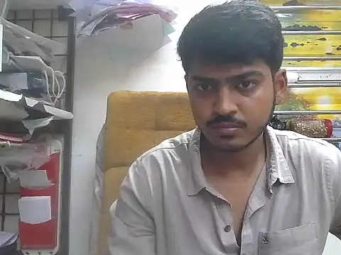cute modell online show from May 2026 01:17:02 PM