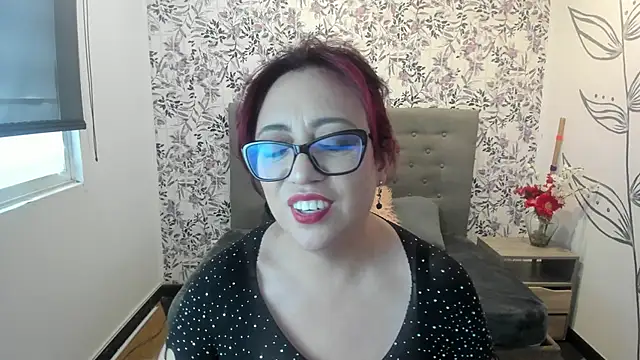 Snapshot of Victoria_Adamns chatting on March 2025 05:39:02 PM Victoria Adamns online show from March 2025 05:39:02 PM