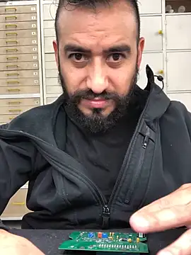 Snapshot of leonardohot1987 chatting on February 2025 08:42:01 PM leonardohot1987 online show from February 2025 08:42:01 PM