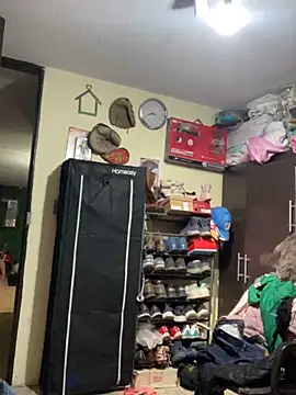 Snapshot of leonardohot1987 chatting on February 2025 04:57:01 AM leonardohot1987 online show from February 2025 04:57:01 AM