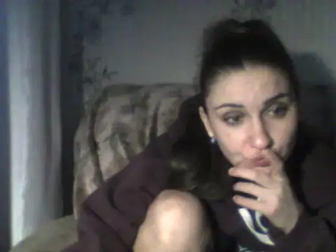 Yuliia30 online show from February 2025 03:21:01 PM