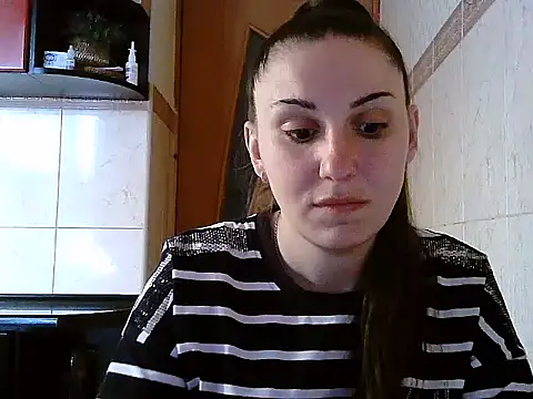 Yuliia30 online show from April 2026 11:09:01 AM