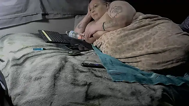 Snapshot of BBC_Dominates_BBW chatting on January 2025 08:30:02 AM BBC Dominates BBW online show from January 2025 08:30:02 AM