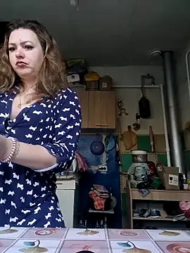 Jyleta online show from September 2025 02:40:02 PM