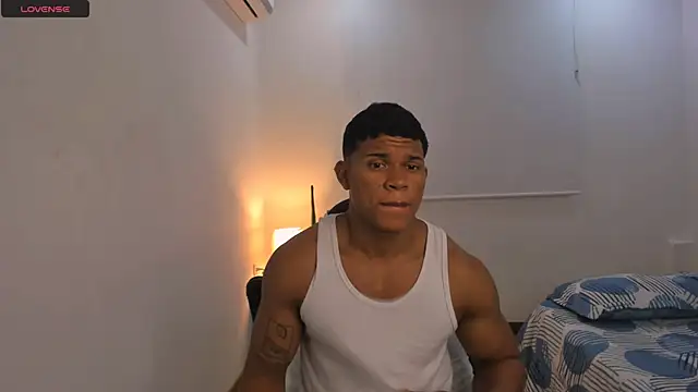 Snapshot of maxsteel177 chatting on February 2025 04:25:01 AM maxsteel177 online show from February 2025 04:25:01 AM