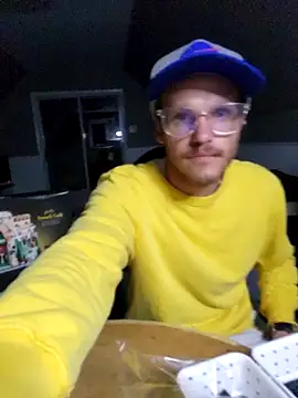 Snapshot of SoxxyNsh chatting on September 2025 12:45:01 AM SoxxyNsh online show from September 2025 12:45:01 AM