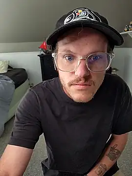 Snapshot of SoxxyNsh chatting on October 2025 04:16:01 PM SoxxyNsh online show from October 2025 04:16:01 PM