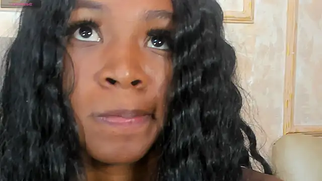 Snapshot of LilaBeily chatting on February 2025 07:33:01 PM LilaBeily online show from February 2025 07:33:01 PM