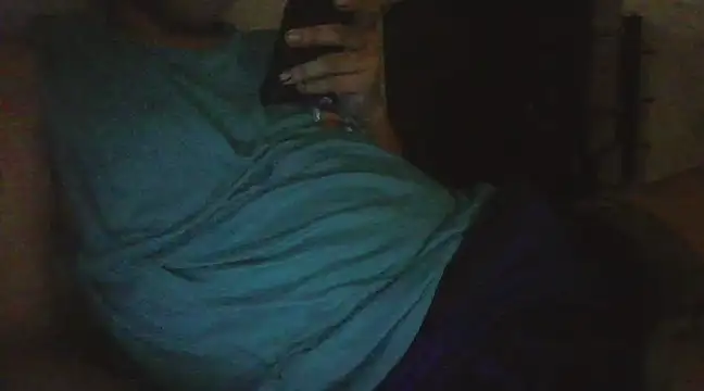 Snapshot of it0z_klk chatting on January 2025 06:20:01 AM it0z klk online show from January 2025 06:20:01 AM