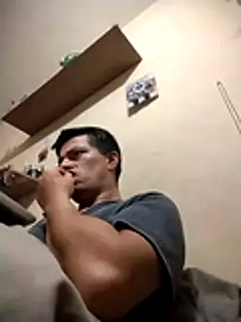 Marksuquenber online show from February 2026 10:24:02 PM