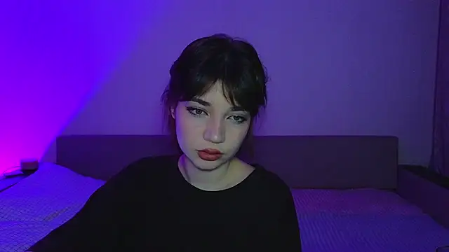 CassJonn online show from November 2025 07:56:01 PM