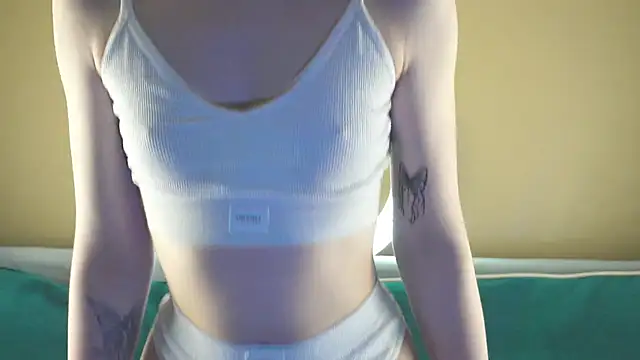 milasmiu online show from January 2025 09:14:02 PM