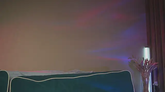 milasmiu online show from February 2025 06:11:02 PM