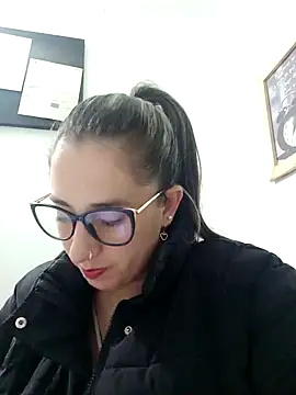 Snapshot of CHARLOTTE_1711 chatting on February 2025 01:22:01 AM CHARLOTTE 1711 online show from February 2025 01:22:01 AM