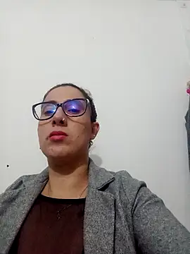 Snapshot of CHARLOTTE_1711 chatting on February 2025 01:45:02 AM CHARLOTTE 1711 online show from February 2025 01:45:02 AM