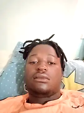 Snapshot of Admireadie chatting on October 2025 05:48:02 AM Admireadie online show from October 2025 05:48:02 AM