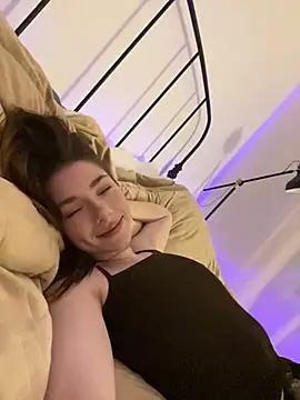 Mary Leaf online show from February 2025 02:46:01 AM