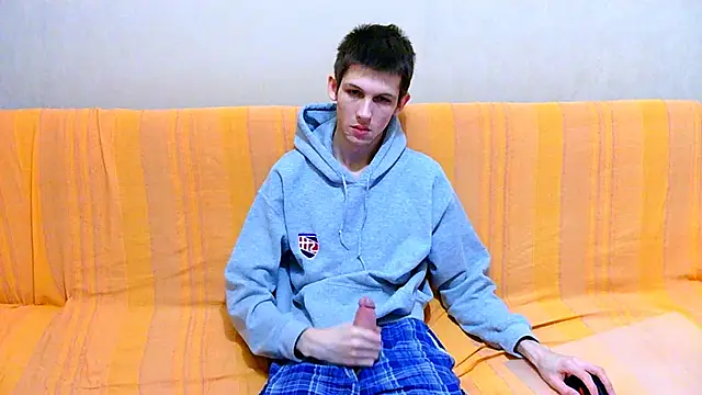 Lester Broo online show from February 2026 07:21:02 AM