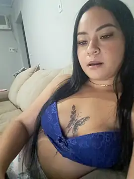 Snapshot of Novinhabonequinha3 chatting on February 2025 10:34:02 PM Novinhabonequinha3 online show from February 2025 10:34:02 PM