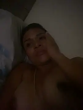 Snapshot of Yessica_832 chatting on February 2025 04:28:02 AM Yessica 832 online show from February 2025 04:28:02 AM