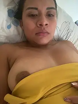 Snapshot of Yessica_832 chatting on February 2025 06:34:02 PM Yessica 832 online show from February 2025 06:34:02 PM