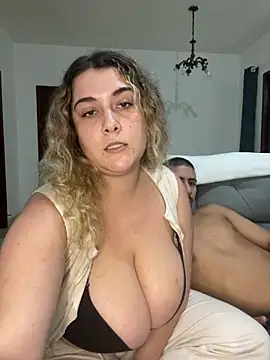 Snapshot of Blessedd99 chatting on February 2026 09:11:01 PM Blessedd99 online show from February 2026 09:11:01 PM