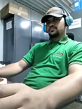 mamauara092 online show from May 2026 01:49:02 PM