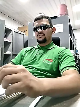 mamauara092 online show from July 2026 05:39:02 PM