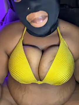 Lilymoonshow online show from May 2026 03:56:01 AM